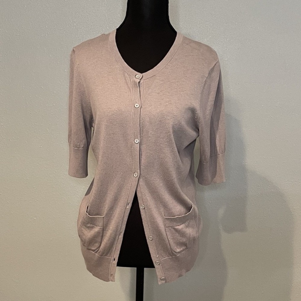 LOFT Women's Medium V-Neck Cardigan Sweater 3/4‎ Sleeve Button Front, Pockets